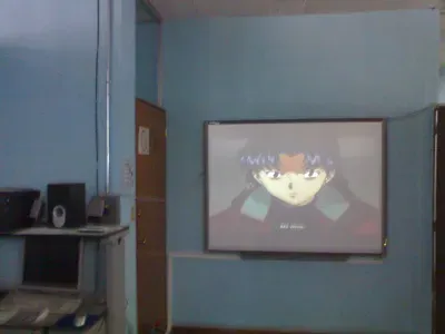 Vista del equipo Enciclomedia reproduciendo Neon Genesis Evangelion